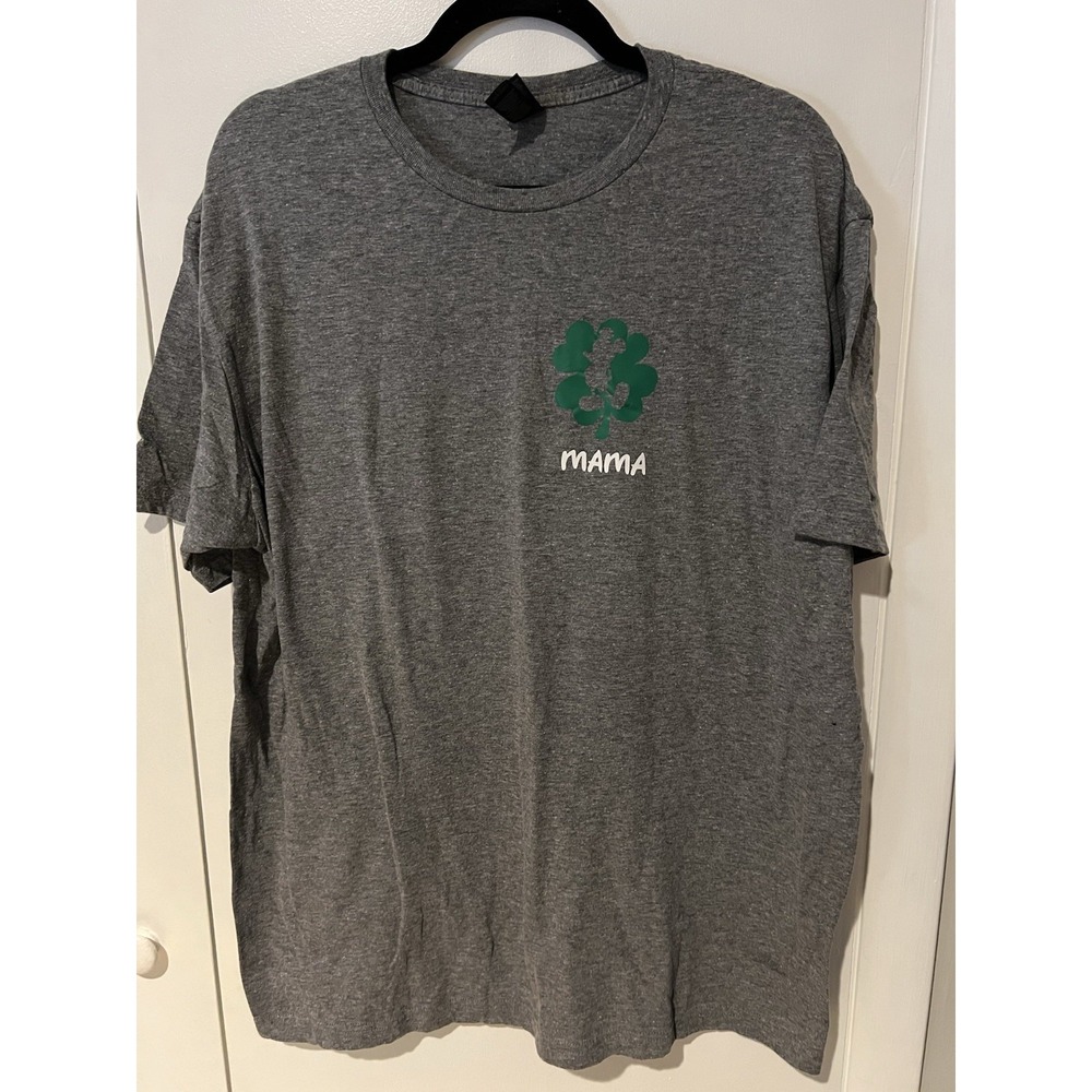 Gildan‎ Softstyle Shirt XL Disney Shamrock Mom Logo Mickey Short Sleeve Gray